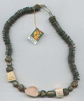 african-necklace-11-1334189012-jpg