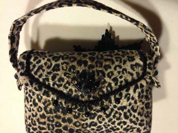 leopard-purse-pincushion-1423765044-jpg