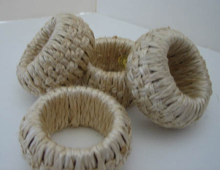 woven-napkin-rings-1400089888-jpg